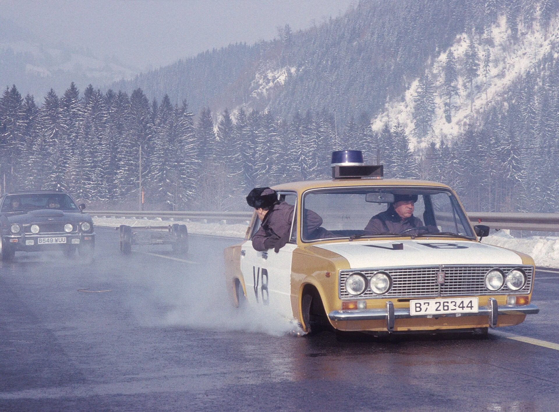 james bond franchise the living daylights car