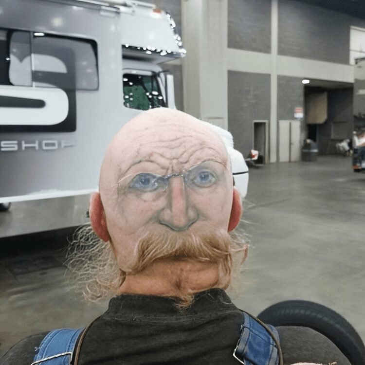 7. b0qvvebhwzj png 700 img 659eaa5f17e63