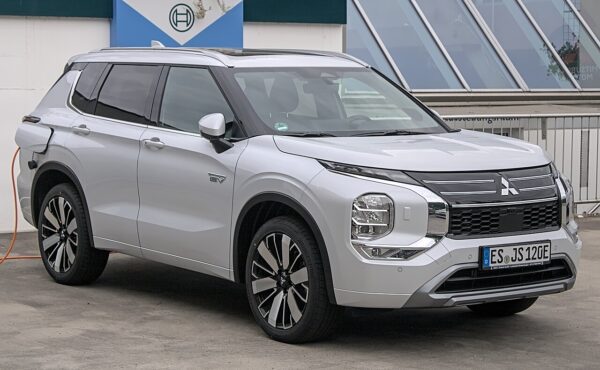 2025 mitsubishi outlander phev (fourth generation) img 3129