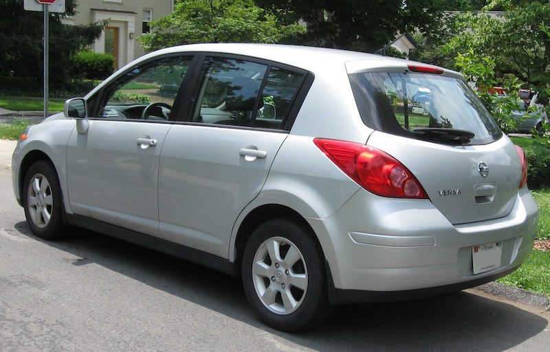 nissan versa