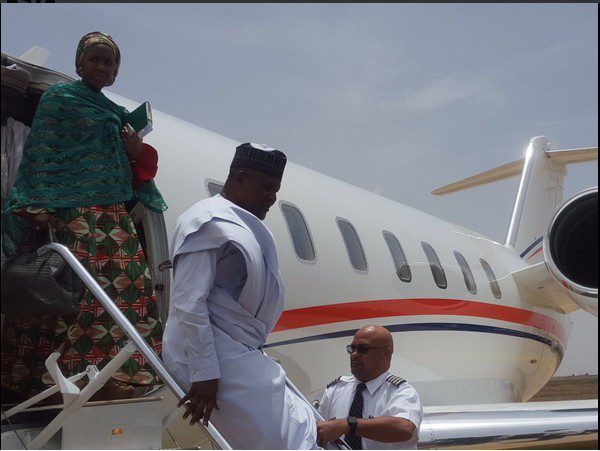 aliko dangote and his daughter arriving in his private jet