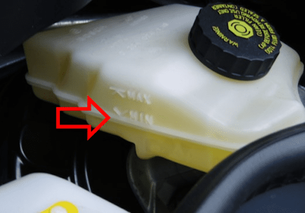 brake fluid reservoir level