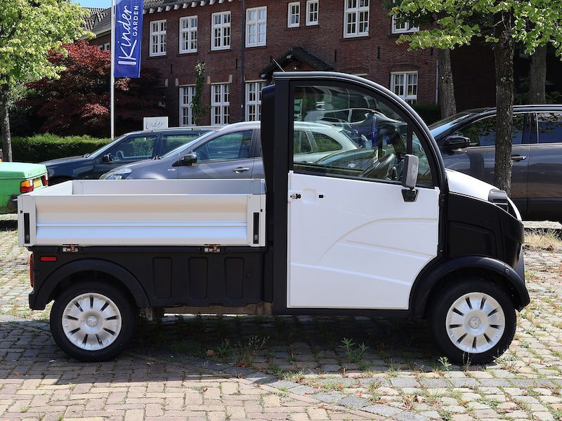 aixam d truck side view