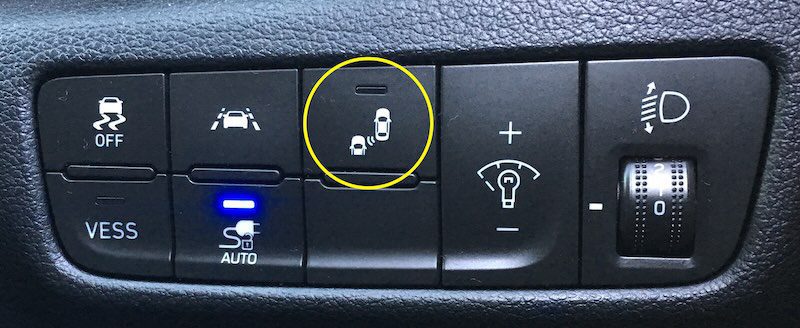 hyundai blind spot detection button