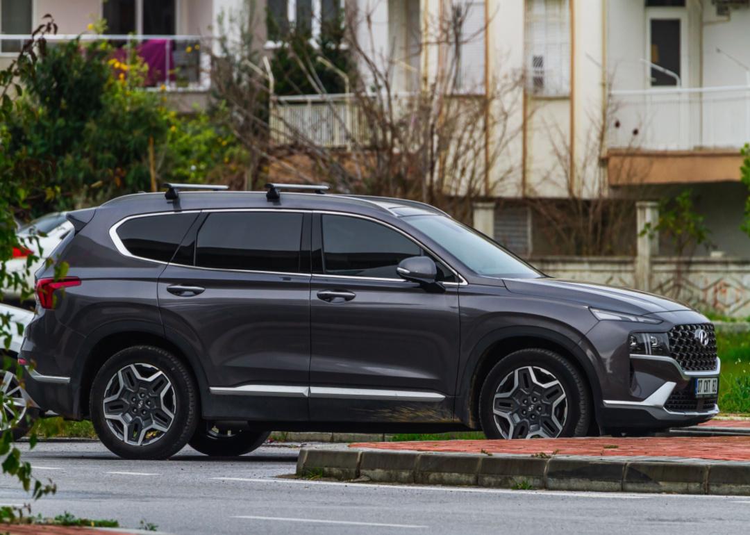 hyundai santa fe sport 2wd