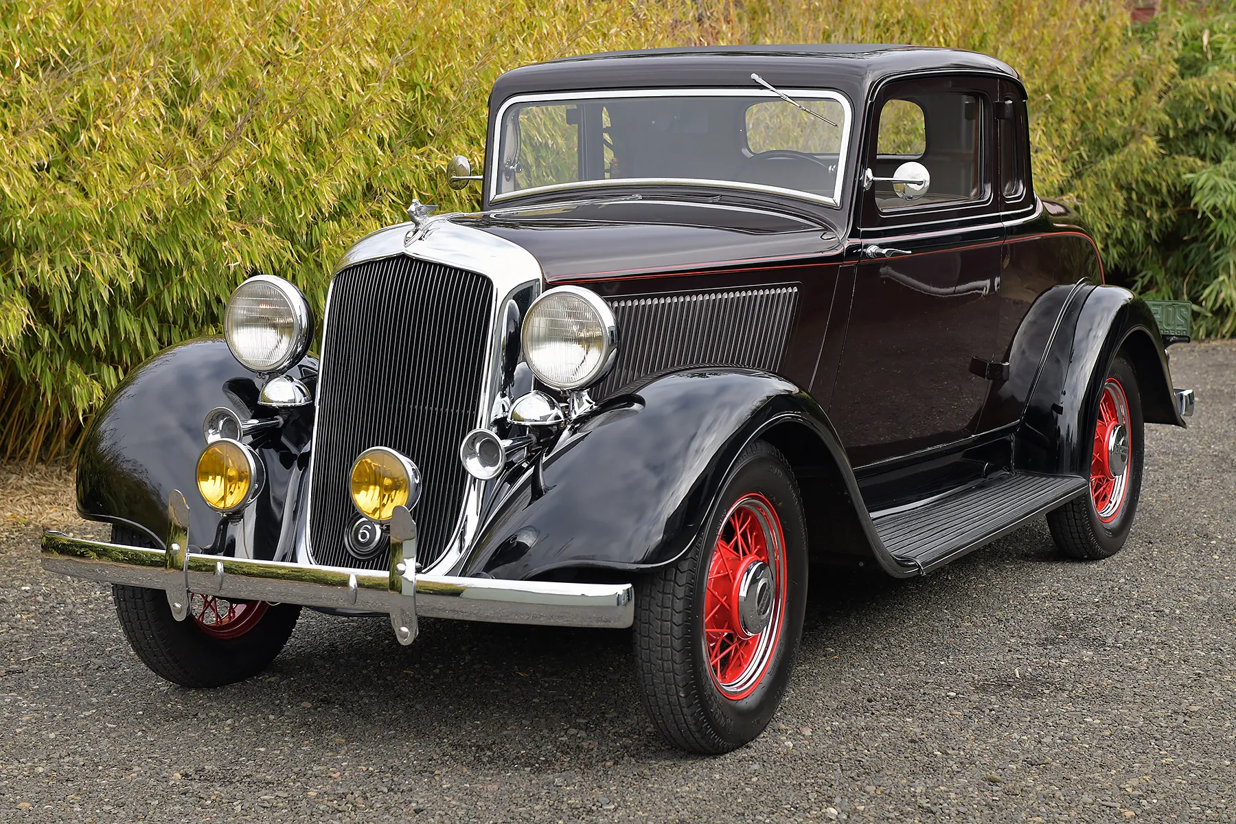 1933 plymouth