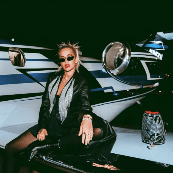 Rita Ora 600x600.png