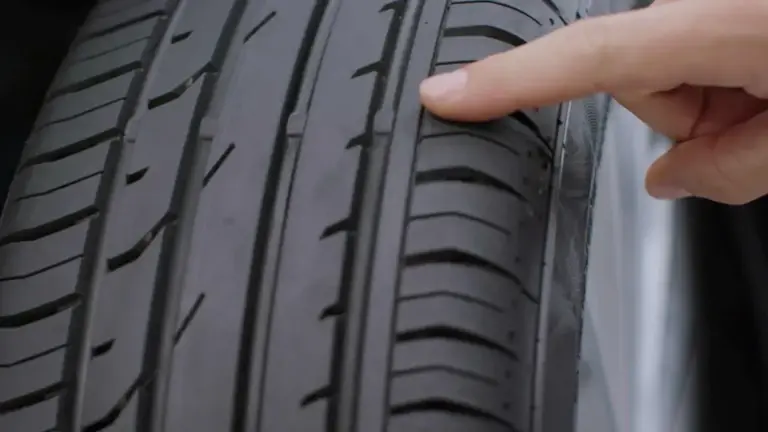 Car tyre