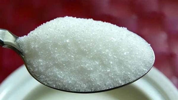 A teaspoon of sugar has no effect on your gasoline teaspoon-of-sugar