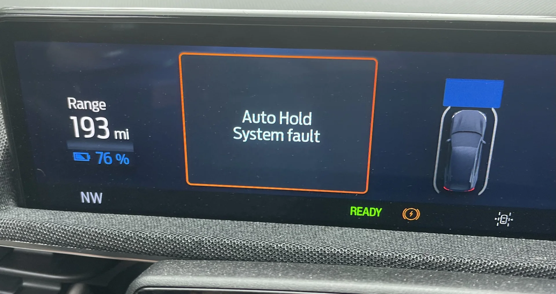 Dashboard warning for Auto Hold System Fault