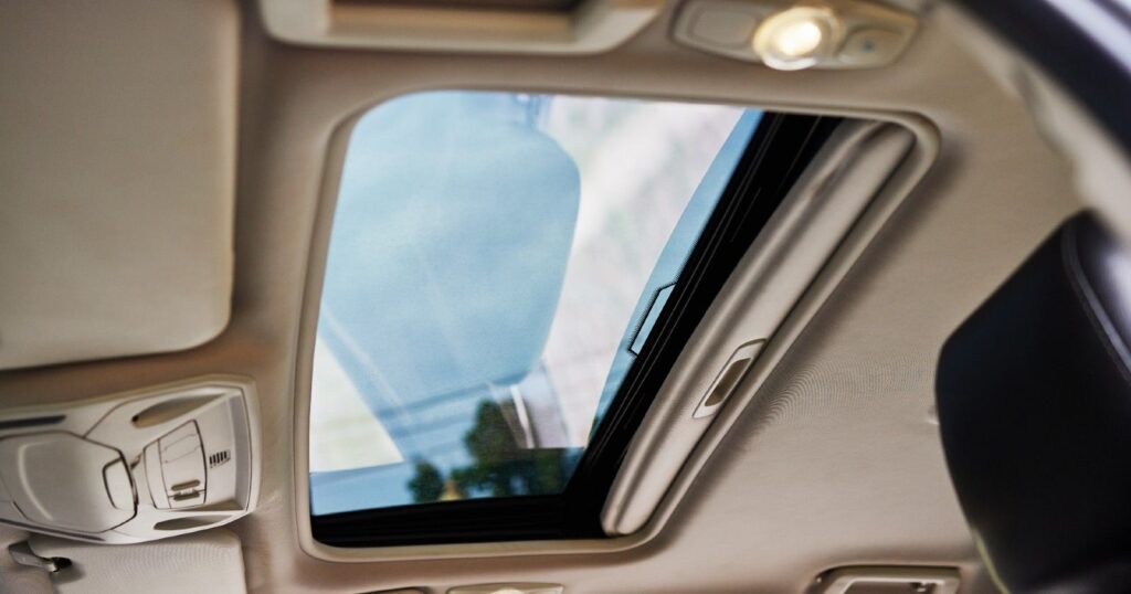Car moonroof