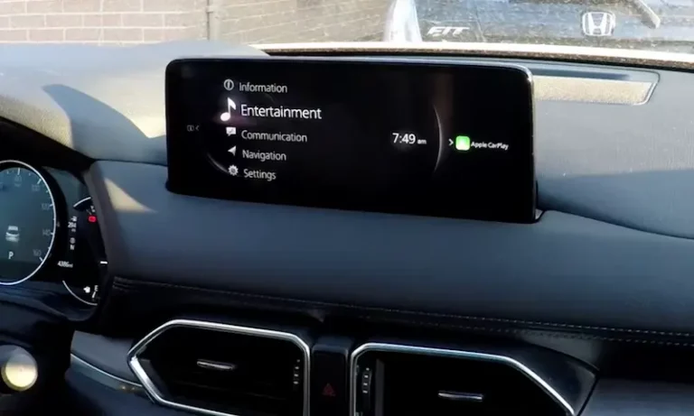 mazda screen not working 768x461