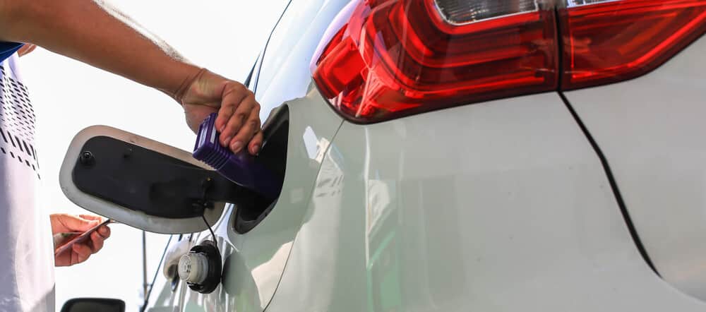 Fuel additive used to help remove small amounts of water from gasoline