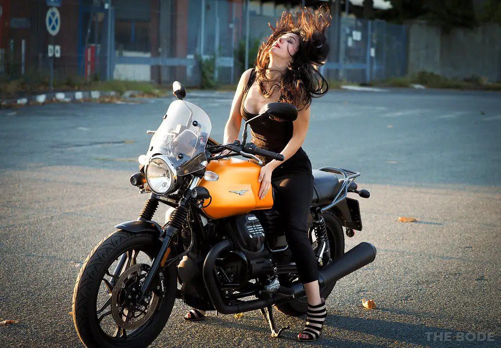 moto guzzi v7