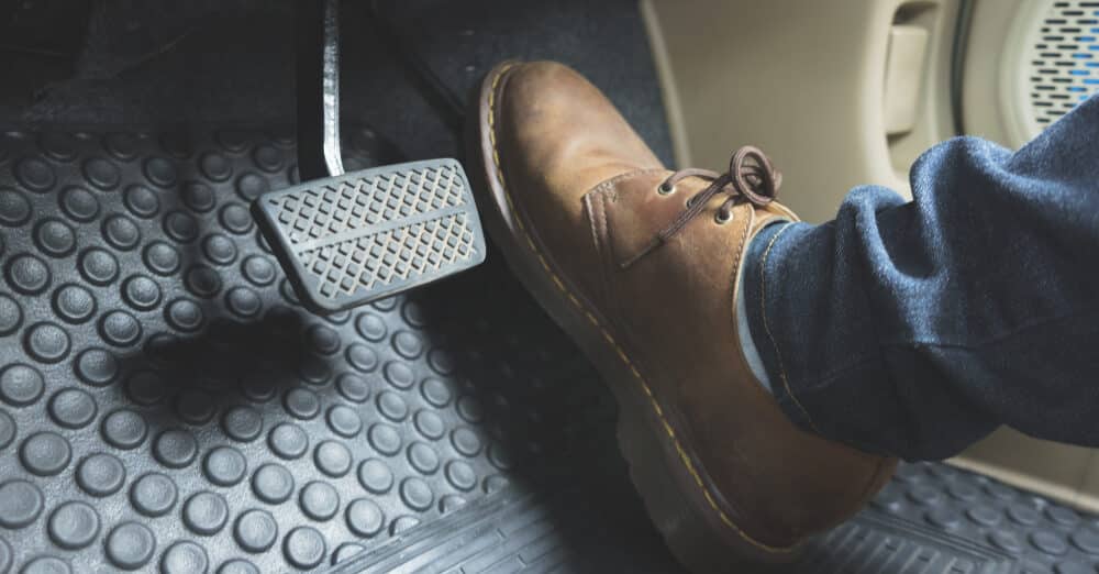 Rough acceleration caused by water in the gas tank