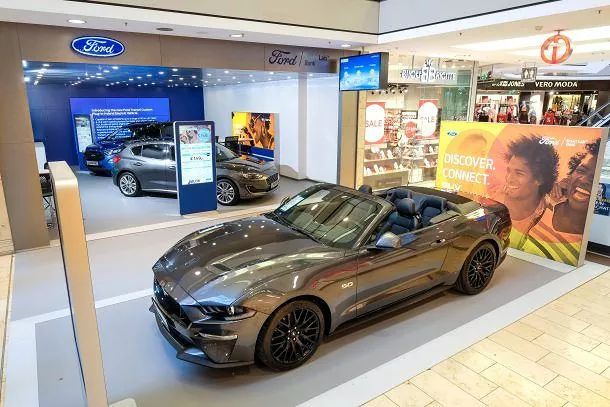 ford testing new storefronts in shopping malls
