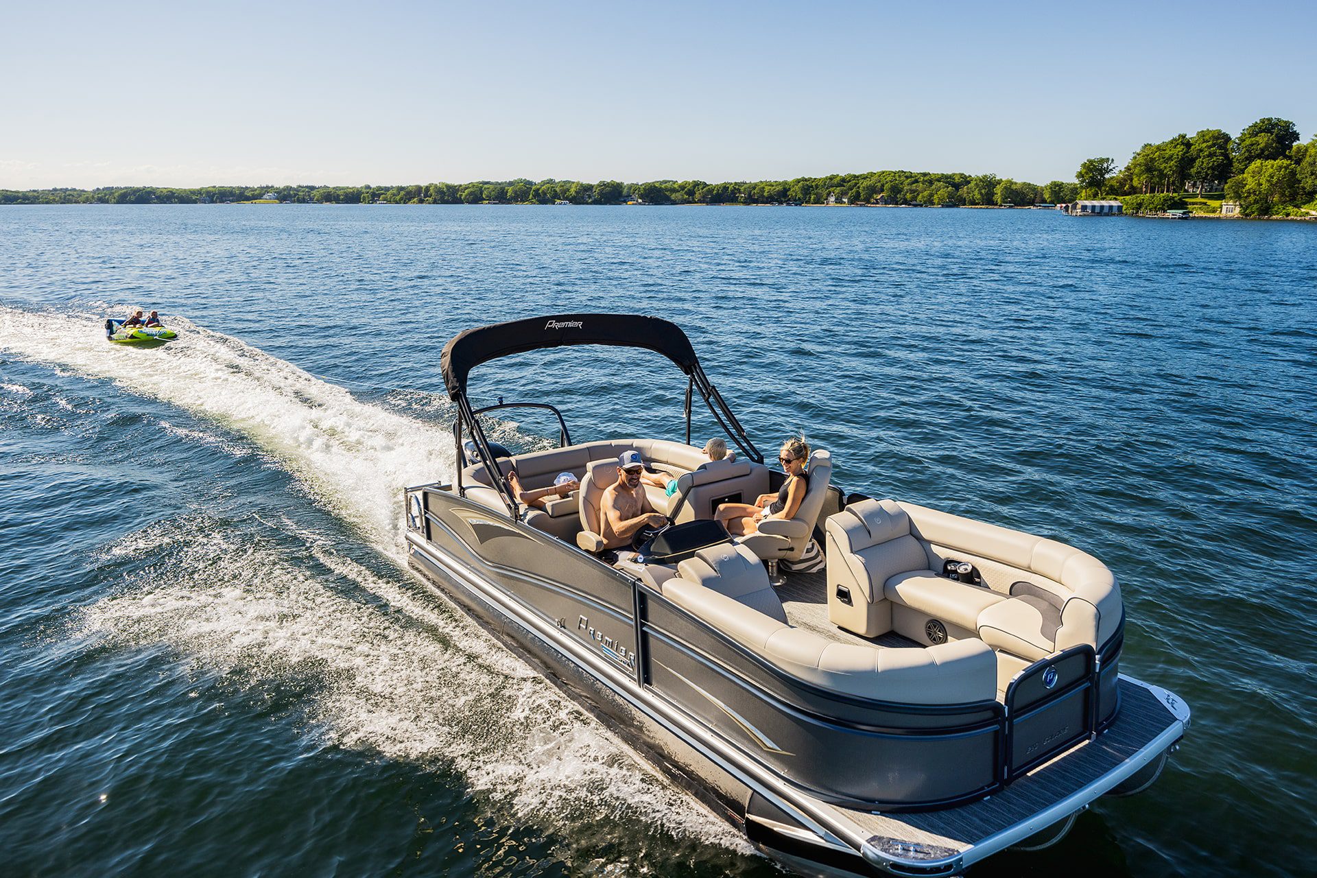 pontoon family boat
