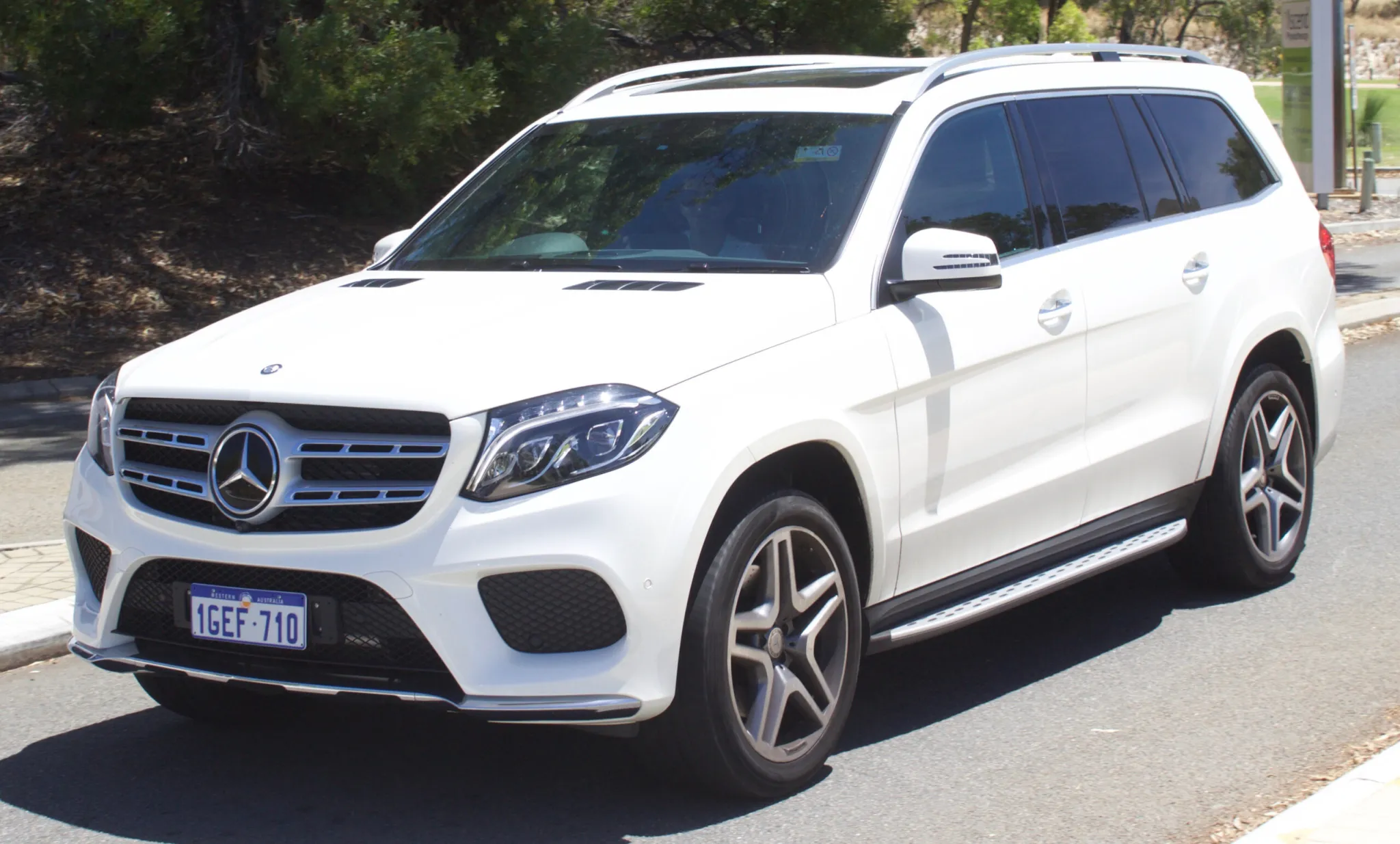 mercedes benz gls
